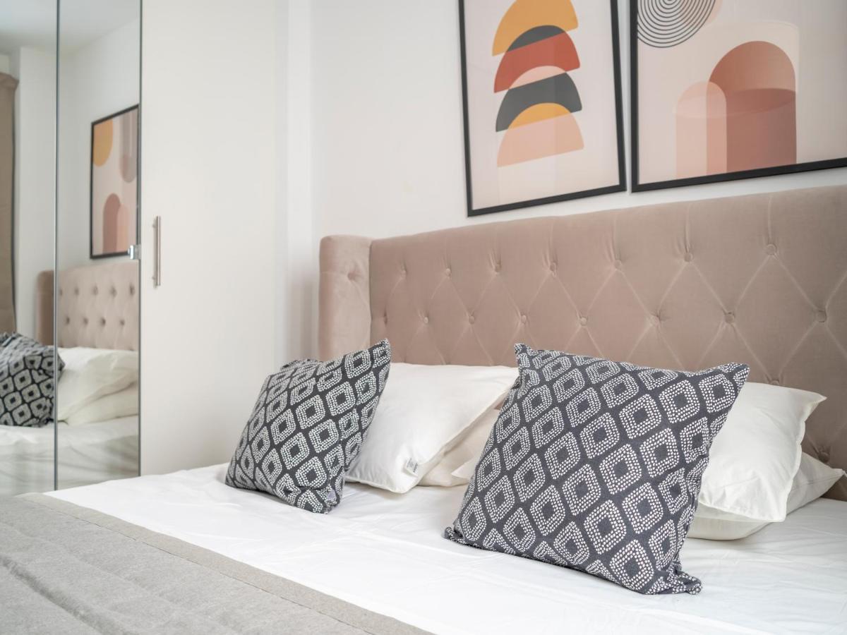 Sanders San Patricio - Dreamy Two-Bedroom Apartment Downtown Malaga Exterior photo